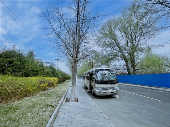 丰田考斯特16座全车豪华埃尔法座椅