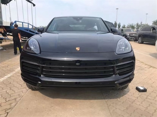 2022款保时捷卡宴大量现车 全系最低85万