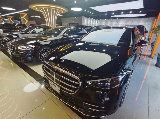2022款奔驰S500热销在售分期购车优惠多