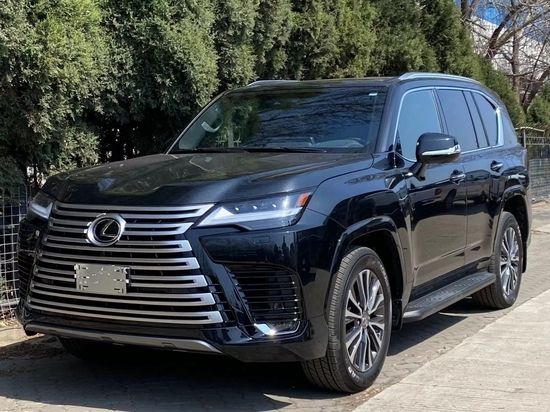 2022款雷克萨斯LX600现车实拍最新报价