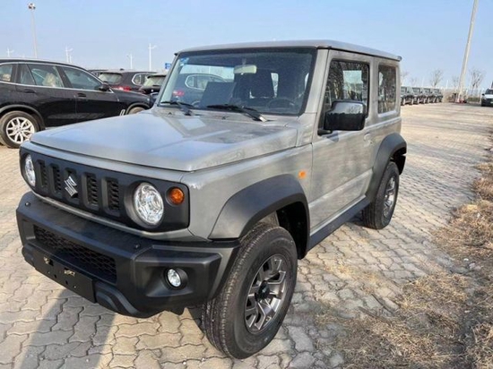2022款铃木吉姆尼出售20多万给力提走