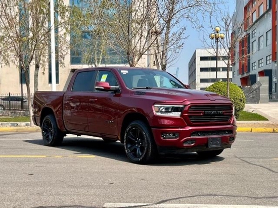 进口皮卡道奇公羊5.7运动版现车降价7万