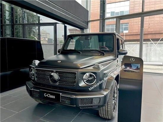 奔驰G500哑光黑 王者霸气归来