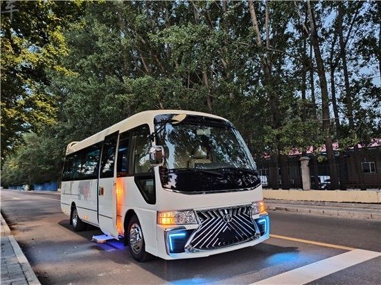 丰田考斯特13座新款现车报价 私人订制