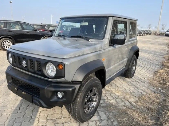 2022款铃木吉姆尼1.5L港口现车促销价格