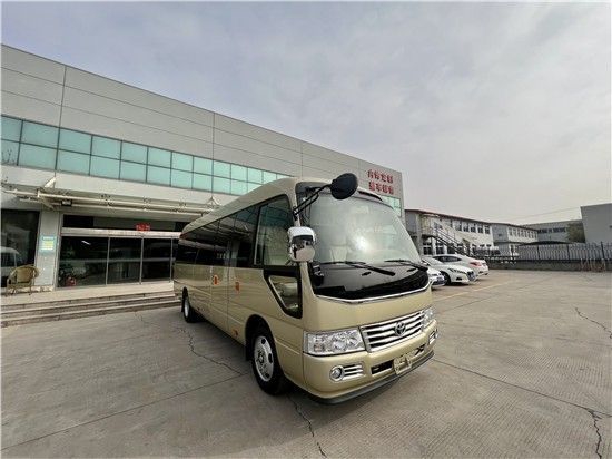 丰田考斯特12座报价新款优惠价实用性