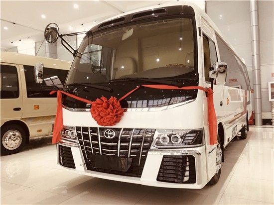 丰田考斯特11座报价现车图片参数现车