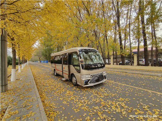 丰田考斯特15全车豪华商务座椅最新报价