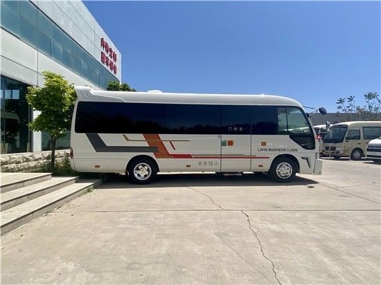 丰田考斯特10座报价 北京店现车销售