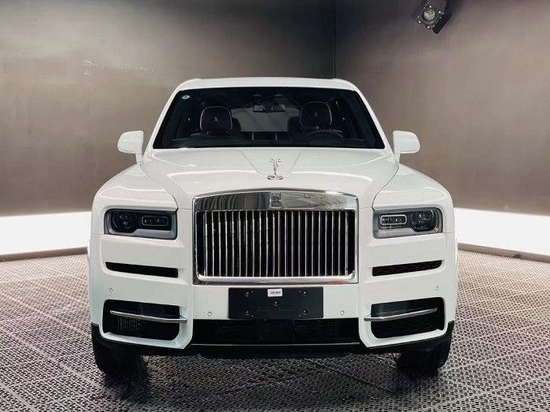 顶级SUV劳斯莱斯库里南定制版可分期