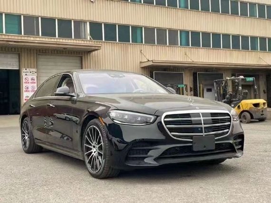 2022款奔驰S500港口现车特价125万分期
