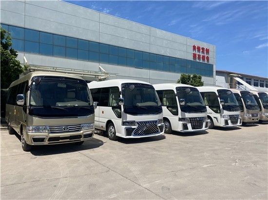 丰田考斯特新款4.0L12座现车销售报价