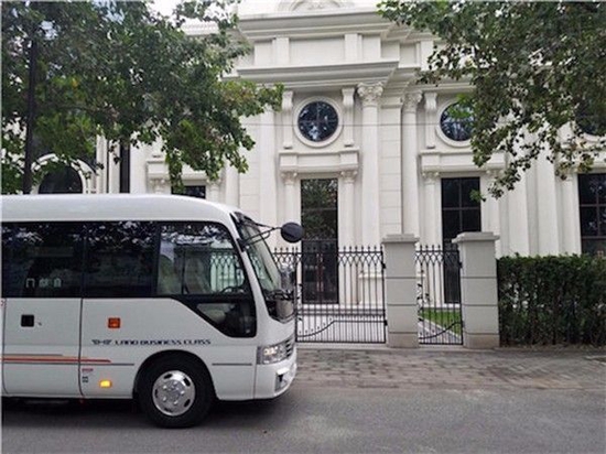 丰田考斯特12座中巴报价表现车充足