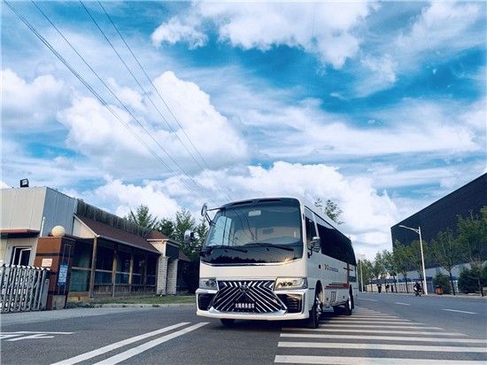 丰田考斯特17座价格接待版配置参数