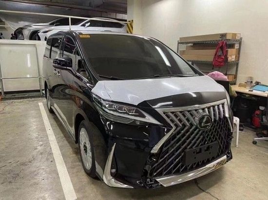2022款雷克萨斯LM350顶级豪华保姆车