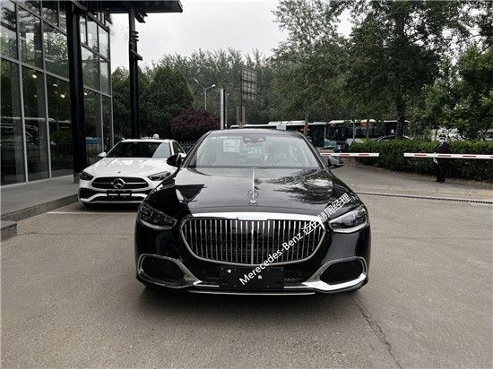 2022款迈巴赫S480 至臻设计气度不凡