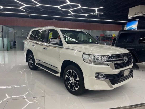 国六中东版酷路泽5700现车在售可分期