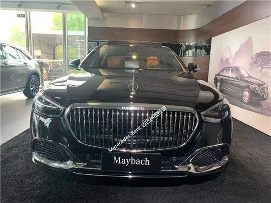 奔驰迈巴赫S480黑米极致奢华新体现