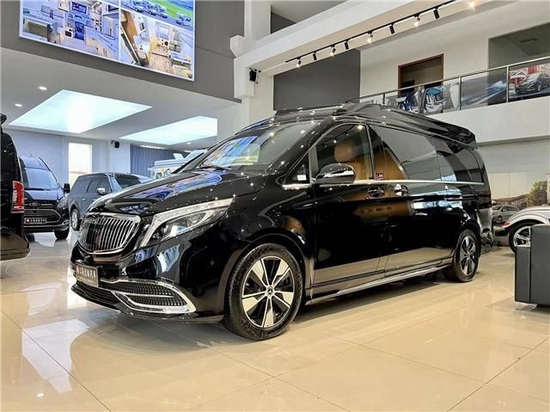 奔驰V260L改装迈巴赫现车促销降8万