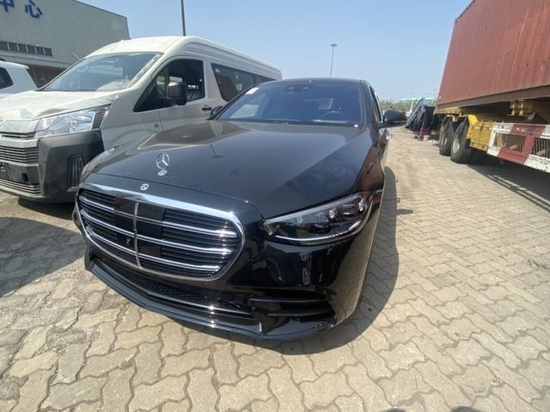 2022款奔驰S500本家优惠让利现车120万起