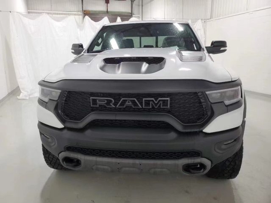 2022款道奇霸王龙6.2L最新价格110万特惠