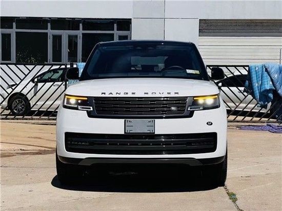 2023款路虎行政现车110万起 提车不用等
