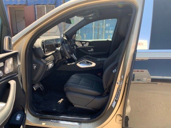 22款迈巴赫GLS600最新售价286万优惠3万