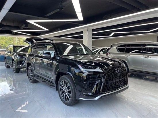 2022款雷克萨斯LX600sport运动现车228万