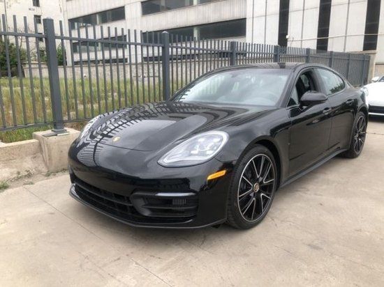 2022款保时捷帕拉梅拉2.9T港口现车109万