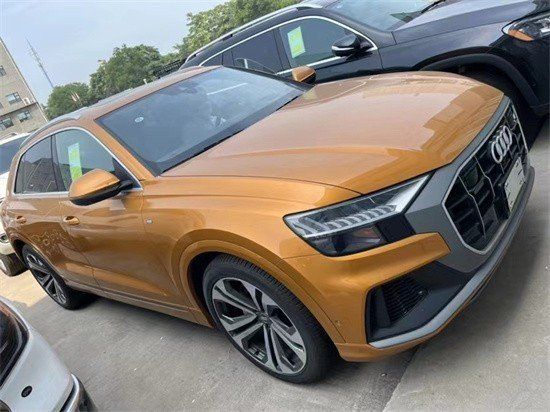 2022款奥迪Q8天津港国庆节促销价67.5万