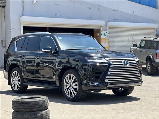2022款雷克萨斯LX600VIP四座现车特价
