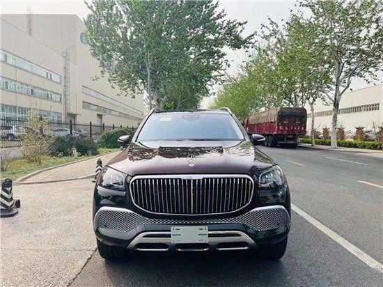 2022款迈巴赫GLS600墨版黑红双拼最低价