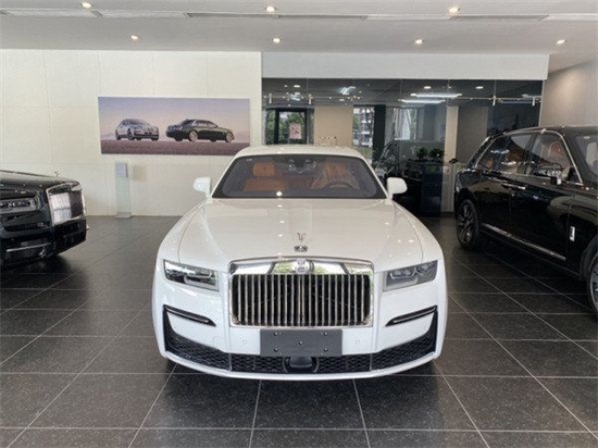 2022款劳斯莱斯古斯特促销价格 现车颜色