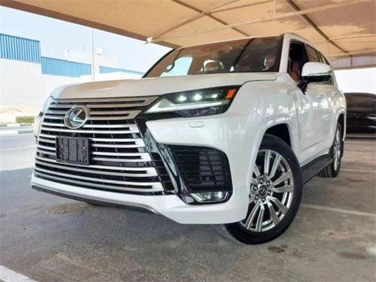 2022款雷克萨斯lx600国六现车190万起