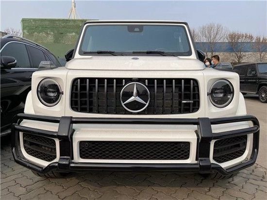 2022款奔驰G63国六现车让利促销可按揭