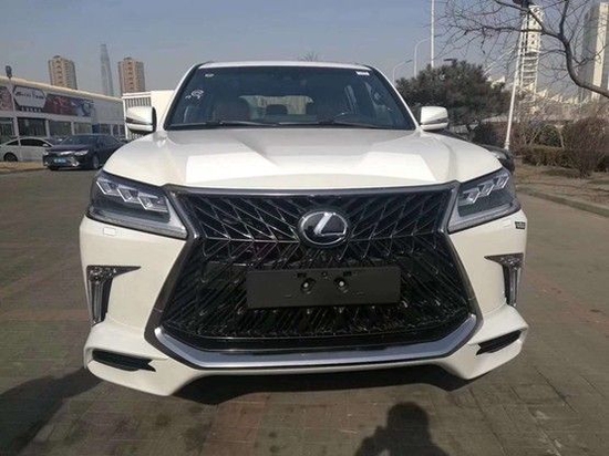 2021款雷克萨斯LX570港口现车预定享特价
