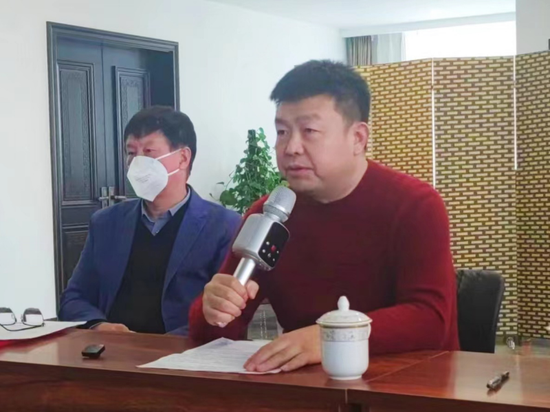 李相国(右)