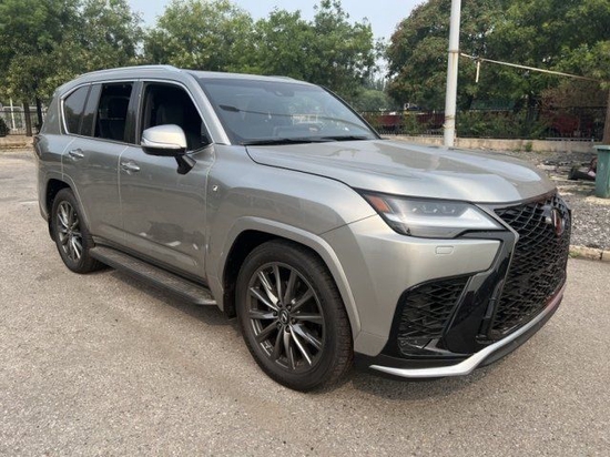 2022款美规雷克萨斯LX600 160万起特卖