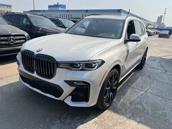 2022款宝马X7同级别性价比最高优惠行情