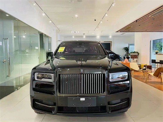 劳斯莱斯库里南4座豪华配置 现车底价