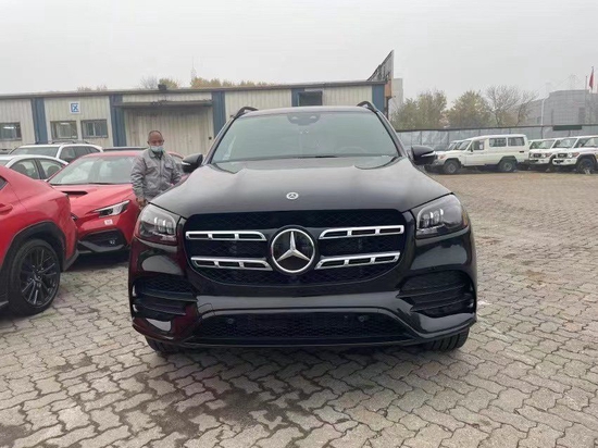 2023款奔驰GLS580强大引擎现车价格优惠