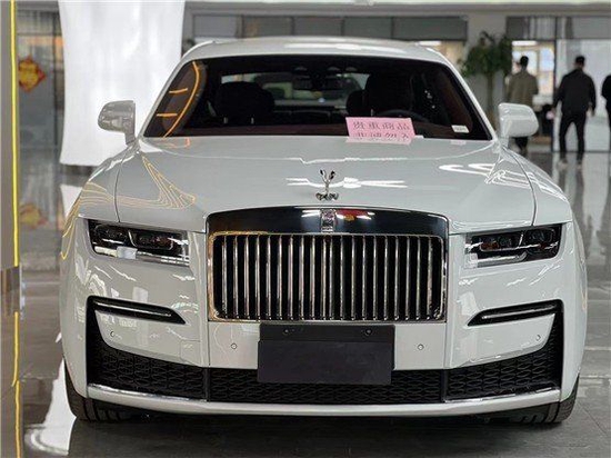 劳斯莱斯古斯特豪华轿车天津店内报价