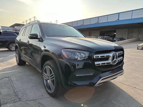 2023款奔驰GLS450 3.0T现车直降8万元