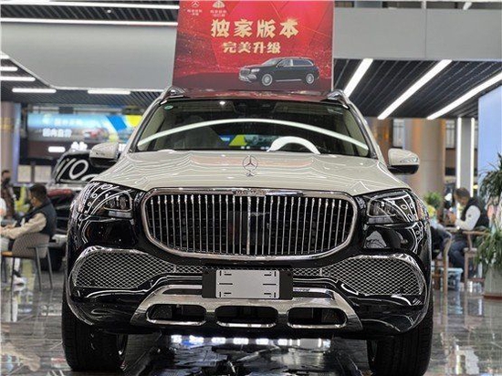 2023款奔驰GLS450改装迈巴赫极尽奢华