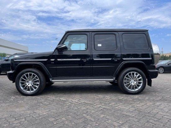 2022款奔驰G500 现车优惠20万抛售中