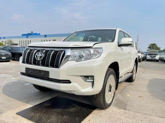 2022款丰田霸道4000GXR 天津港现车报价