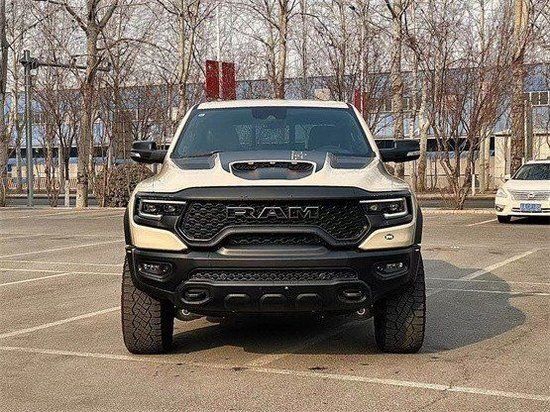 23款道奇霸王龙6.2L喷砂二级包最新价格