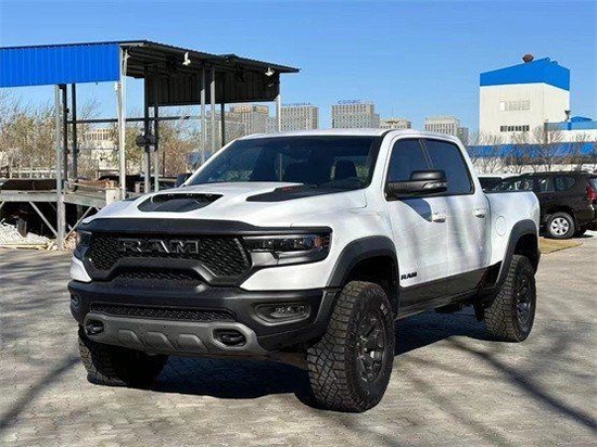 道奇公羊霸王龙TRX一级包现车价格崩盘