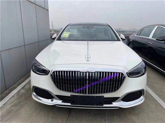 2023款迈巴赫S480钻石白外米色内饰促销