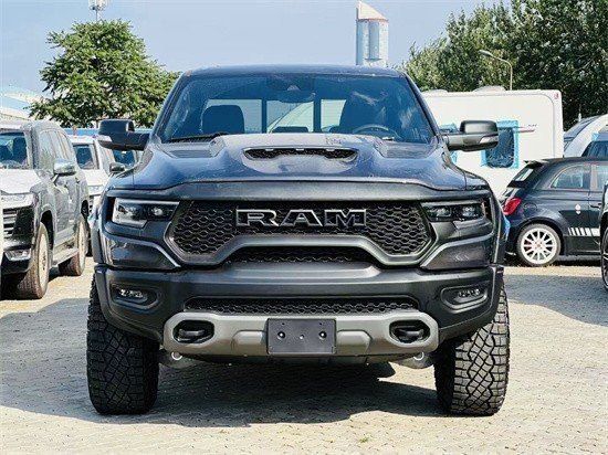 道奇公羊霸王龙全国提车分期80万提车